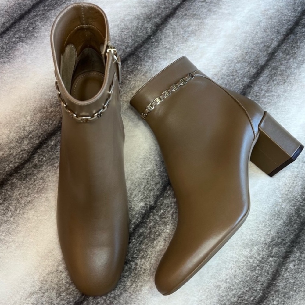 Salvatore Ferragamo Ghila Walnut Calf Leather Chain Logo Detail Heeled Boots